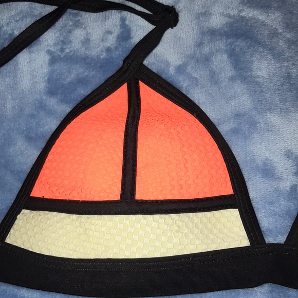 Brand new trendy bikini, high quality - Picture 2 of 3